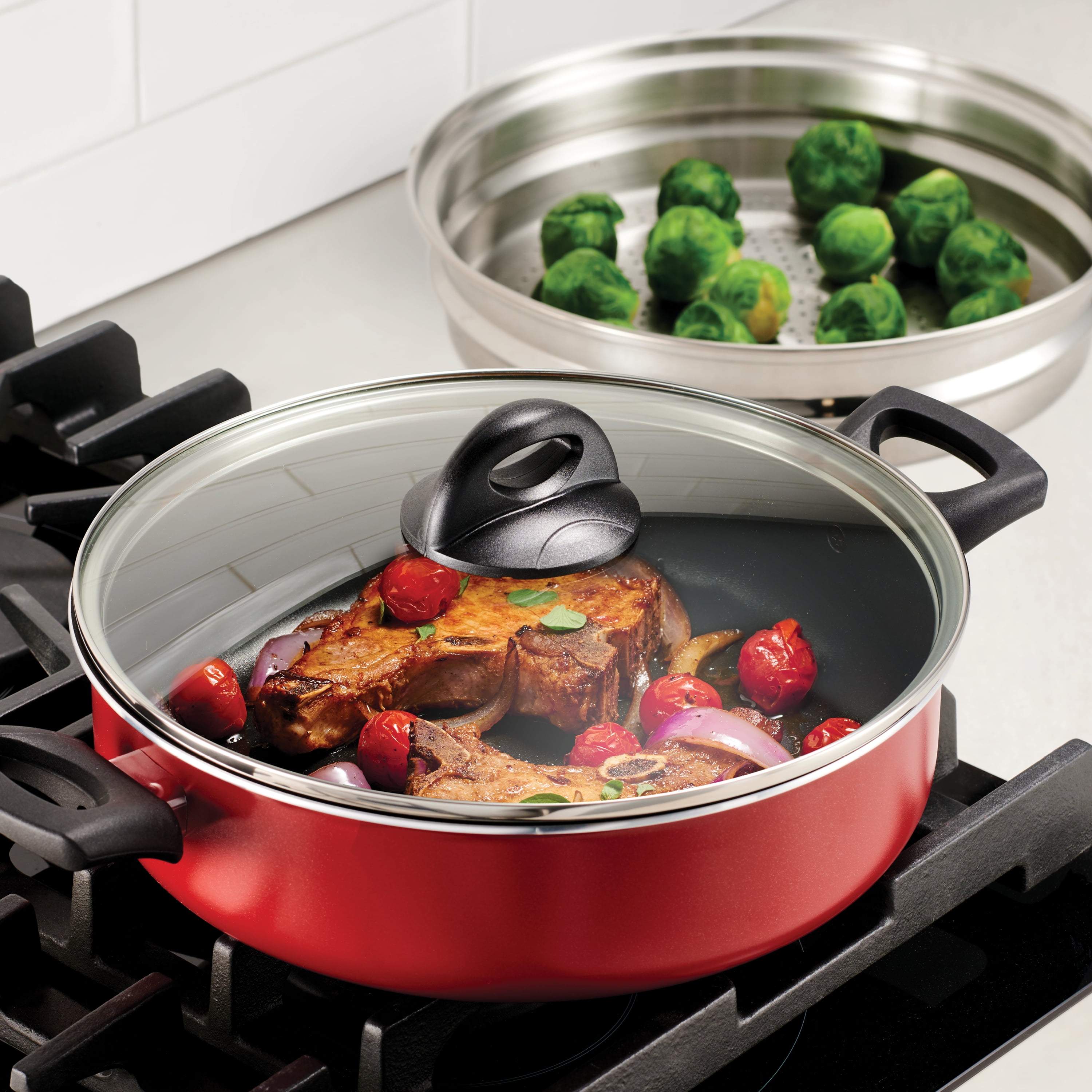 4 Qt Covered Non Stick Pan with Steamer